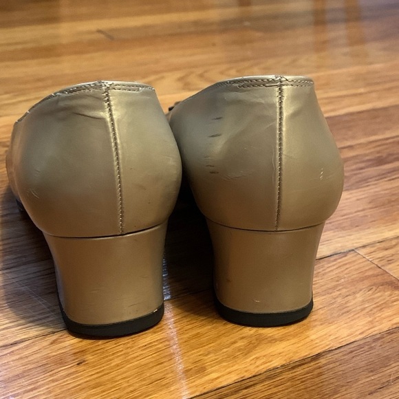 Vintage Ferragamo heels size 5 1/2 heels - Picture 5 of 8